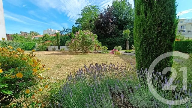 Appartement F2 &agrave; louer - 2 pi&egrave;ces - 41,81 m2 - Royan - 17 - POITOU-CHARENTES