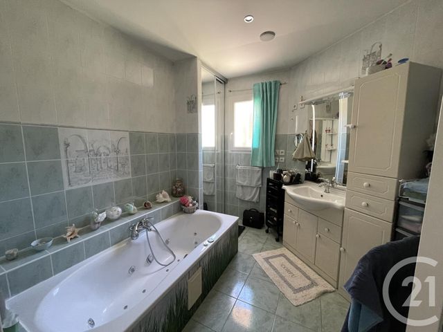 Maison &agrave; vendre - 8 pi&egrave;ces - 158,69 m2 - Meschers Sur Gironde - 17 - POITOU-CHARENTES