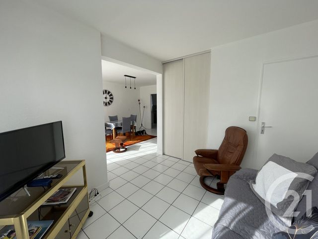 Appartement T3 &agrave; vendre - 3 pi&egrave;ces - 60,77 m2 - Royan - 17 - POITOU-CHARENTES