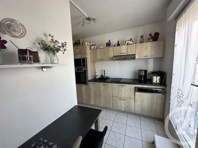 Appartement F3 &agrave; vendre - 3 pi&egrave;ces - 85,69 m2 - Royan - 17 - POITOU-CHARENTES