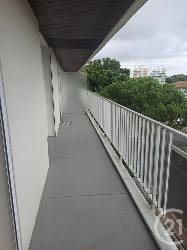 Appartement F2 &agrave; louer - 2 pi&egrave;ces - 59,37 m2 - St Georges De Didonne - 17 - POITOU-CHARENTES