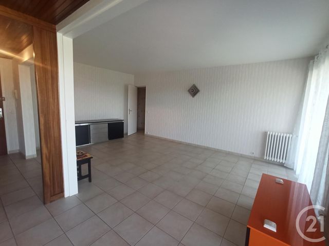 Appartement F2 &agrave; louer - 2 pi&egrave;ces - 59,37 m2 - St Georges De Didonne - 17 - POITOU-CHARENTES
