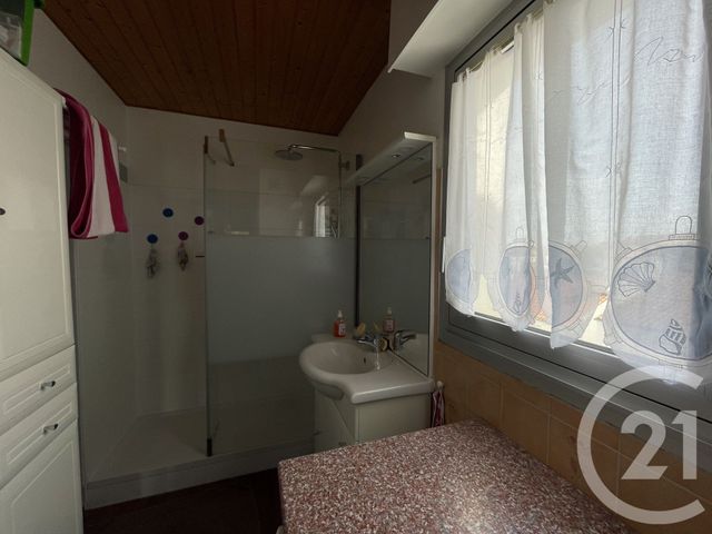 Appartement T3 &agrave; vendre - 3 pi&egrave;ces - 66,63 m2 - Royan - 17 - POITOU-CHARENTES