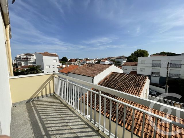 Appartement T3 &agrave; vendre - 3 pi&egrave;ces - 66,63 m2 - Royan - 17 - POITOU-CHARENTES