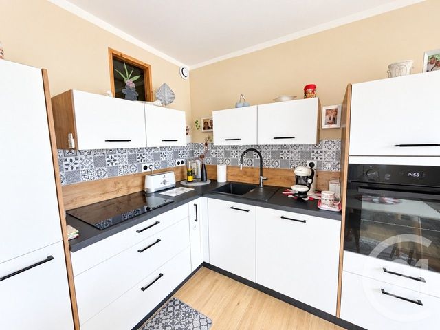 Appartement F1 bis &agrave; vendre - 2 pi&egrave;ces - 29,96 m2 - St Georges De Didonne - 17 - POITOU-CHARENTES
