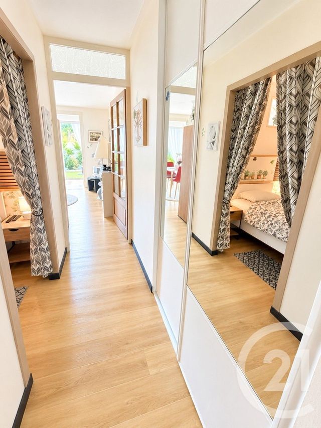 Appartement F1 bis &agrave; vendre - 2 pi&egrave;ces - 29,96 m2 - St Georges De Didonne - 17 - POITOU-CHARENTES