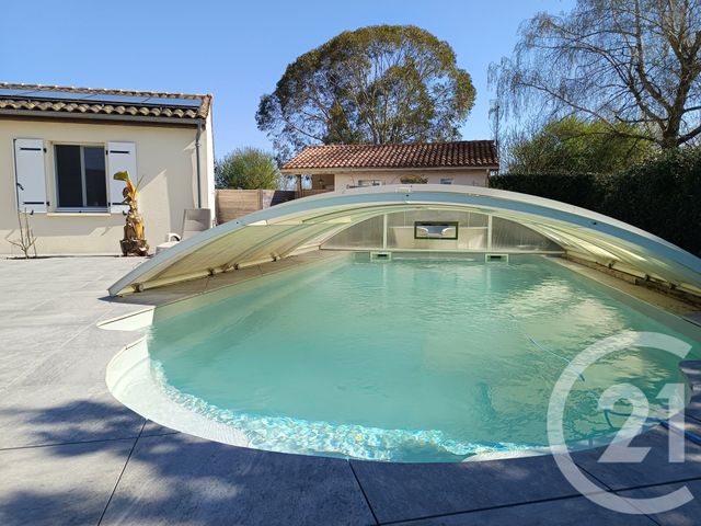 Maison &agrave; vendre - 6 pi&egrave;ces - 159,73 m2 - Ste Gemme - 17 - POITOU-CHARENTES