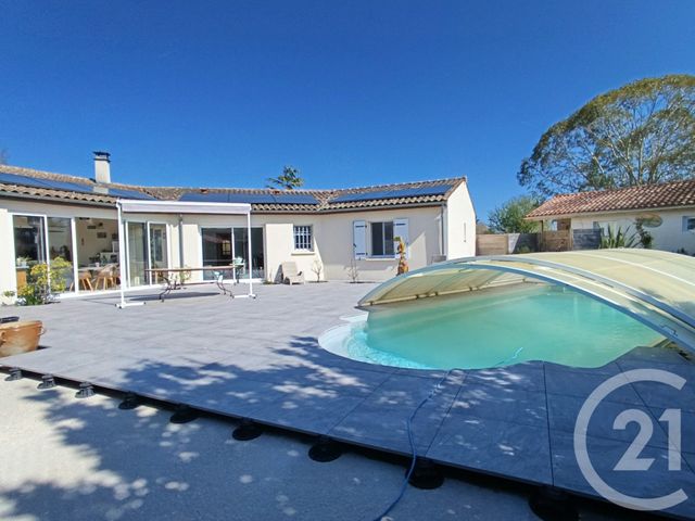 Maison &agrave; vendre - 6 pi&egrave;ces - 159,73 m2 - Ste Gemme - 17 - POITOU-CHARENTES