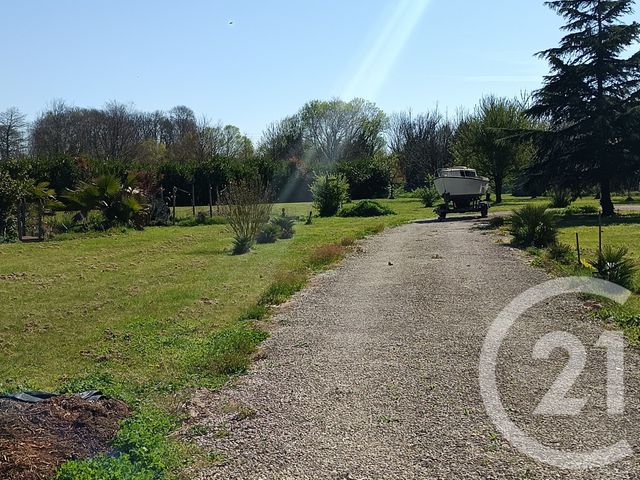 Maison &agrave; vendre - 6 pi&egrave;ces - 159,73 m2 - Ste Gemme - 17 - POITOU-CHARENTES