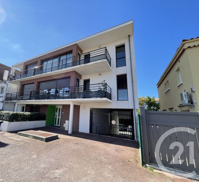 Appartement T2 &agrave; louer - 2 pi&egrave;ces - 42,77 m2 - Royan - 17 - POITOU-CHARENTES