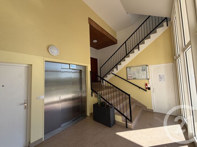 Appartement F3 &agrave; vendre - 3 pi&egrave;ces - 60,84 m2 - Royan - 17 - POITOU-CHARENTES