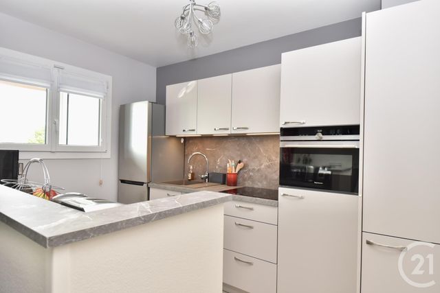 Appartement F3 &agrave; vendre - 3 pi&egrave;ces - 60,84 m2 - Royan - 17 - POITOU-CHARENTES