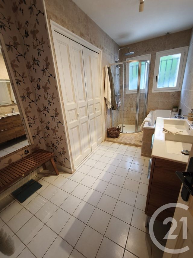 Maison &agrave; vendre - 5 pi&egrave;ces - 153,50 m2 - St Augustin - 17 - POITOU-CHARENTES