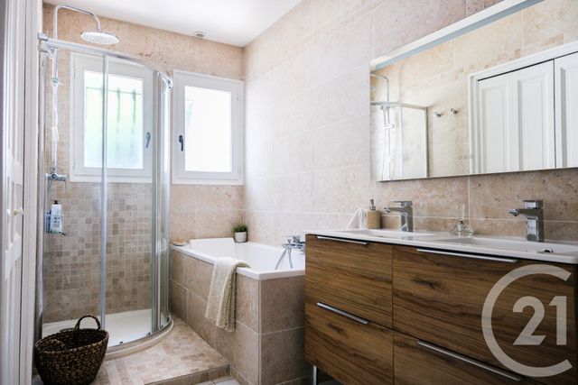 Maison &agrave; vendre - 5 pi&egrave;ces - 153,50 m2 - St Augustin - 17 - POITOU-CHARENTES