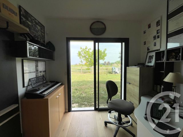 Maison &agrave; vendre - 5 pi&egrave;ces - 146,56 m2 - Breuillet - 17 - POITOU-CHARENTES