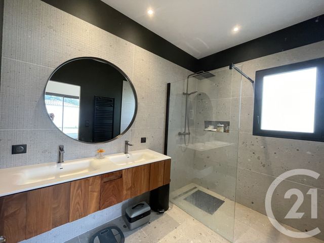 Maison &agrave; vendre - 5 pi&egrave;ces - 146,56 m2 - Breuillet - 17 - POITOU-CHARENTES