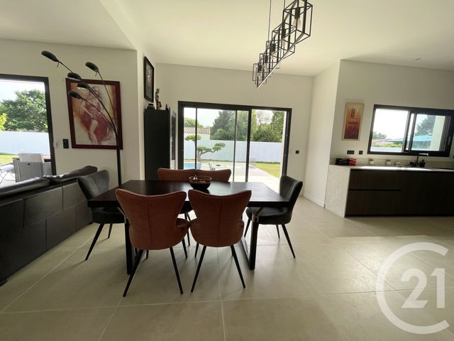 Maison &agrave; vendre - 5 pi&egrave;ces - 146,56 m2 - Breuillet - 17 - POITOU-CHARENTES
