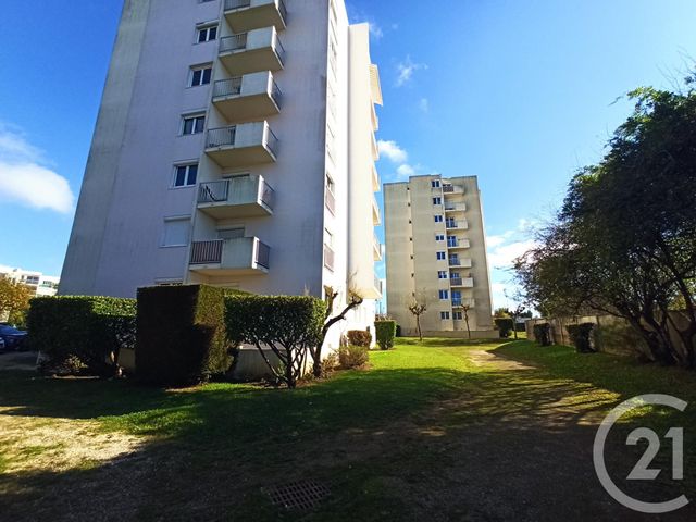 Appartement F2 &agrave; louer - 2 pi&egrave;ces - 47,41 m2 - Royan - 17 - POITOU-CHARENTES