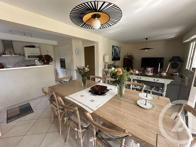 Appartement F5 &agrave; vendre - 5 pi&egrave;ces - 135,70 m2 - Royan - 17 - POITOU-CHARENTES