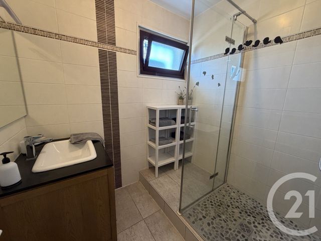 Appartement F3 &agrave; vendre - 3 pi&egrave;ces - 55,83 m2 - Royan - 17 - POITOU-CHARENTES