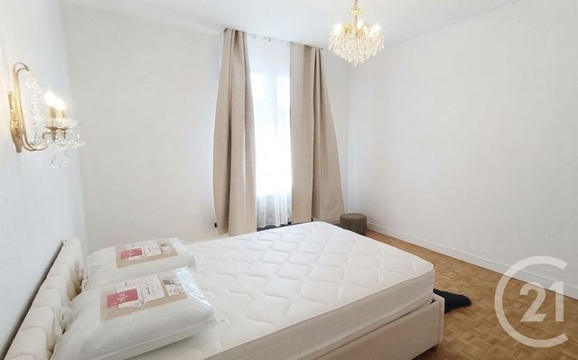Appartement F3 &agrave; louer - 3 pi&egrave;ces - 78,13 m2 - Royan - 17 - POITOU-CHARENTES