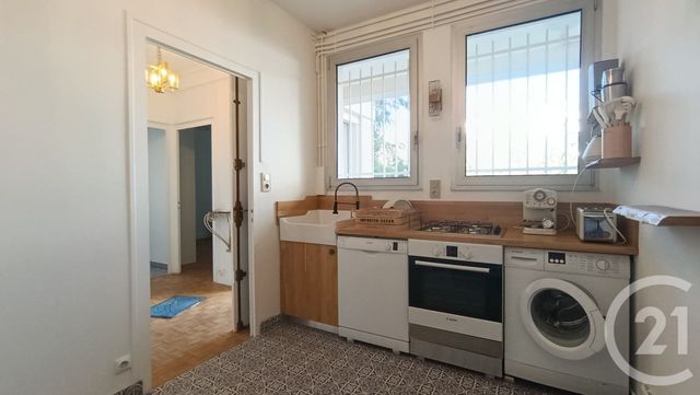 Appartement F3 &agrave; louer - 3 pi&egrave;ces - 78,13 m2 - Royan - 17 - POITOU-CHARENTES