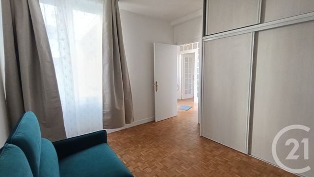 Appartement F3 &agrave; louer - 3 pi&egrave;ces - 78,13 m2 - Royan - 17 - POITOU-CHARENTES