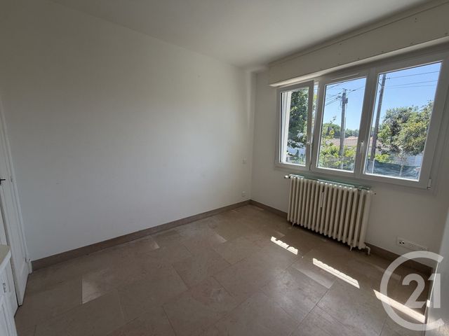 Appartement F5 &agrave; louer - 5 pi&egrave;ces - 129,20 m2 - Royan - 17 - POITOU-CHARENTES