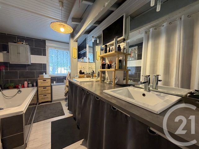 Maison &agrave; vendre - 5 pi&egrave;ces - 122,39 m2 - St Palais Sur Mer - 17 - POITOU-CHARENTES