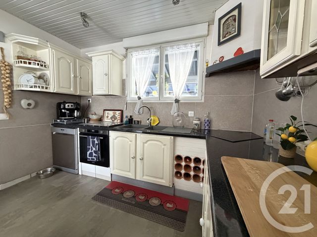 Maison &agrave; vendre - 5 pi&egrave;ces - 122,39 m2 - St Palais Sur Mer - 17 - POITOU-CHARENTES