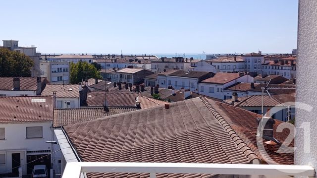 Appartement F2 &agrave; louer - 2 pi&egrave;ces - 54,53 m2 - Royan - 17 - POITOU-CHARENTES