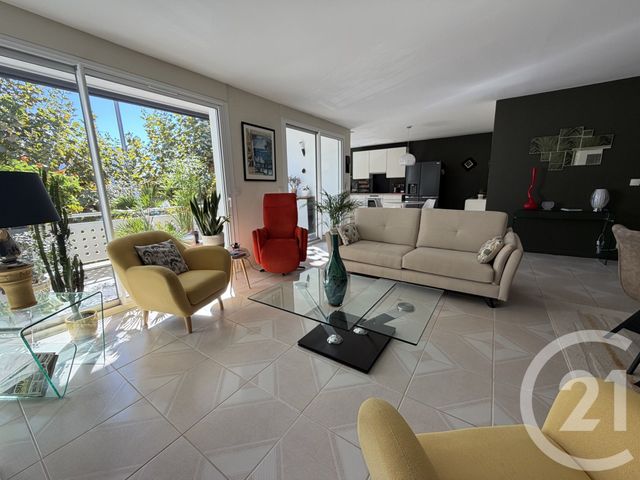 Appartement F3 &agrave; vendre - 3 pi&egrave;ces - 95,27 m2 - Royan - 17 - POITOU-CHARENTES
