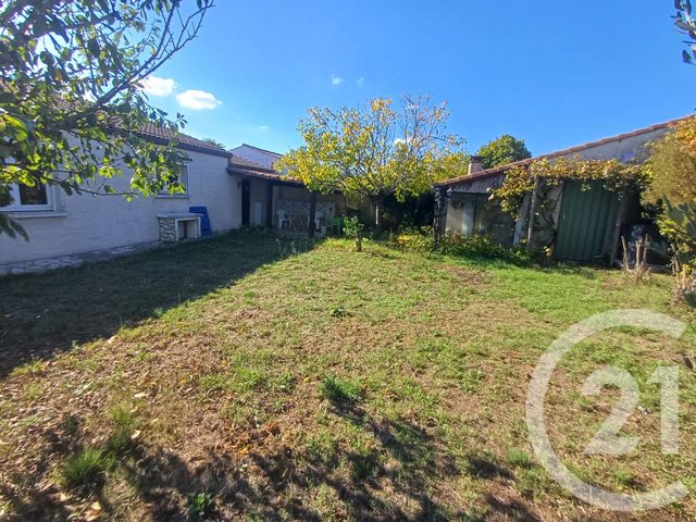 Maison &agrave; vendre - 4 pi&egrave;ces - 85,28 m2 - Semussac - 17 - POITOU-CHARENTES