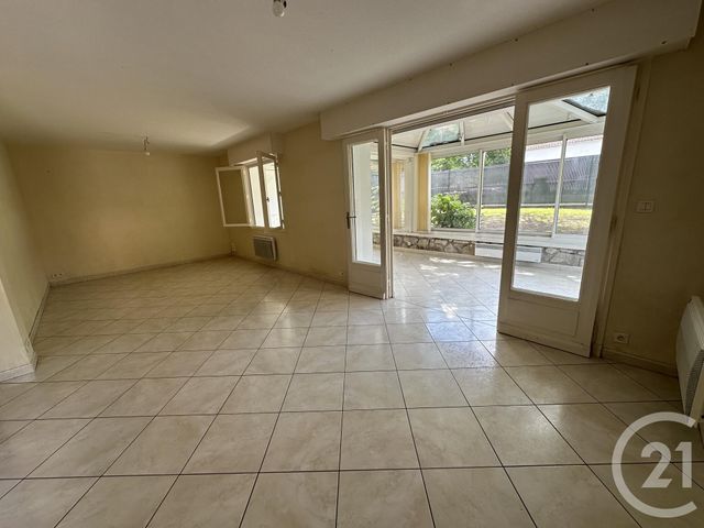 Appartement F5 &agrave; louer - 5 pi&egrave;ces - 135,70 m2 - Royan - 17 - POITOU-CHARENTES