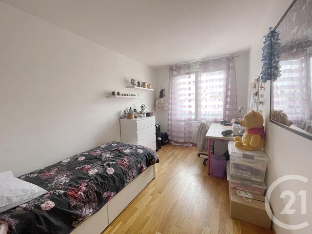 Appartement F4 &agrave; vendre - 4 pi&egrave;ces - 90,27 m2 - Courbevoie - 92 - ILE-DE-FRANCE