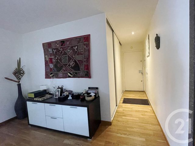 Appartement F4 &agrave; vendre - 4 pi&egrave;ces - 90,27 m2 - Courbevoie - 92 - ILE-DE-FRANCE