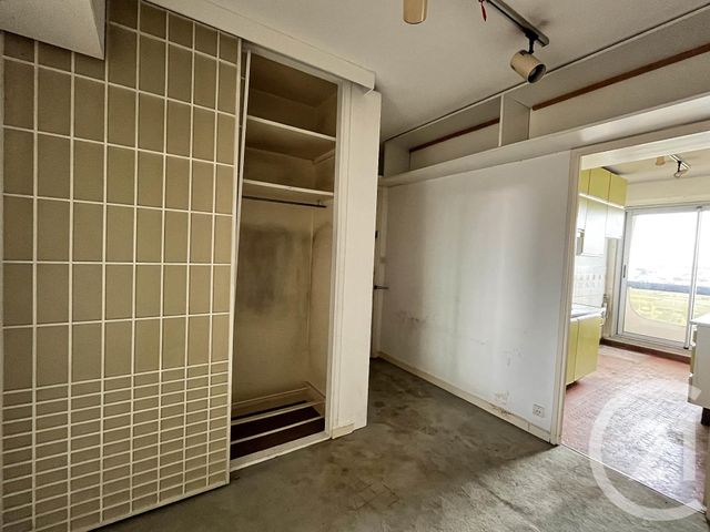 Appartement F2 &agrave; vendre - 2 pi&egrave;ces - 58,21 m2 - Courbevoie - 92 - ILE-DE-FRANCE