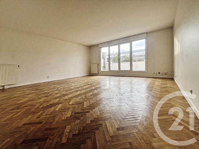 Appartement F5 à vendre - 5 pièces - 143,76 m2 - Courbevoie - 92 - ILE-DE-FRANCE