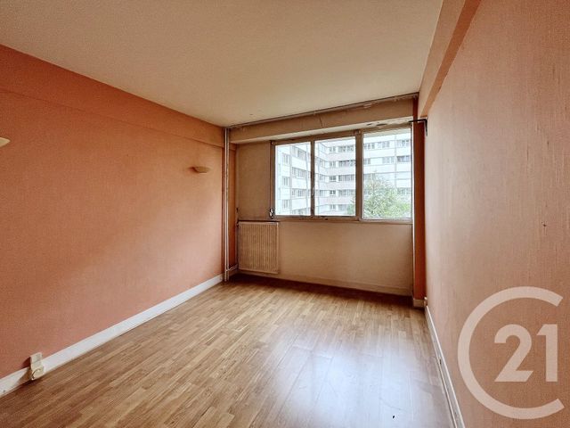 Appartement F5 à vendre - 5 pièces - 102,50 m2 - Puteaux - 92 - ILE-DE-FRANCE