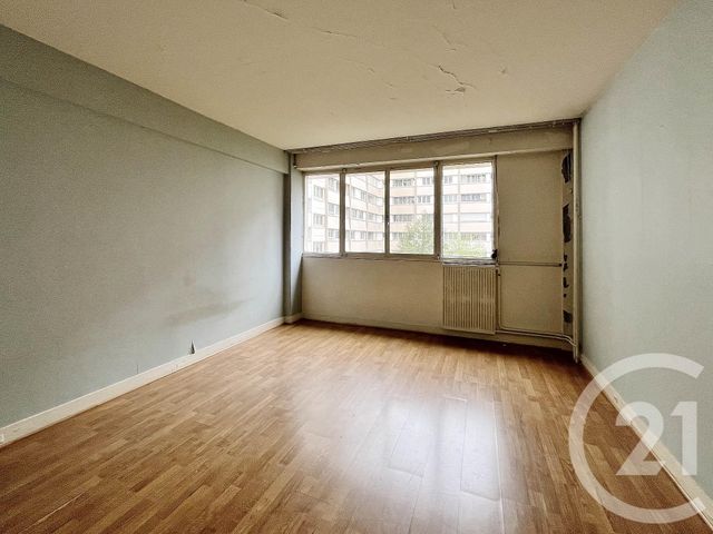 Appartement F5 à vendre - 5 pièces - 102,50 m2 - Puteaux - 92 - ILE-DE-FRANCE