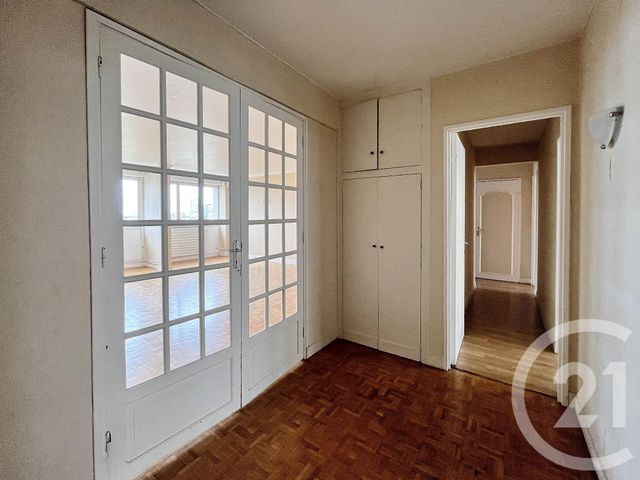 Appartement F5 à vendre - 5 pièces - 102,50 m2 - Puteaux - 92 - ILE-DE-FRANCE