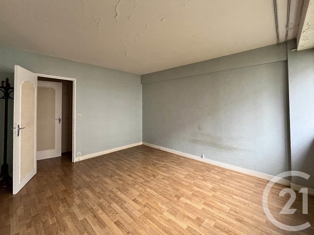 Appartement F5 à vendre - 5 pièces - 102,50 m2 - Puteaux - 92 - ILE-DE-FRANCE