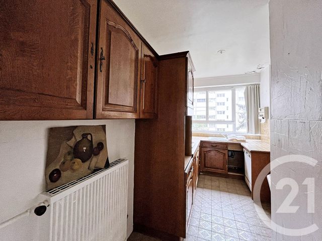 Appartement F5 à vendre - 5 pièces - 102,50 m2 - Puteaux - 92 - ILE-DE-FRANCE