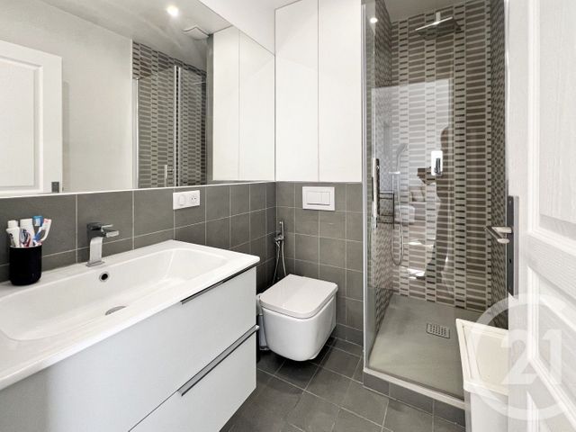 Appartement F3 &agrave; louer - 3 pi&egrave;ces - 41,57 m2 - Paris - 75016 - ILE-DE-FRANCE