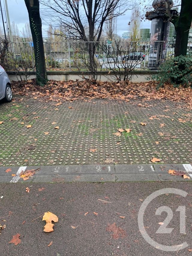 parking - COURBEVOIE - 92