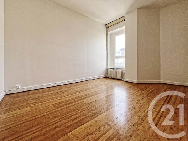 Appartement F4 à louer - 4 pièces - 106,45 m2 - Courbevoie - 92 - ILE-DE-FRANCE