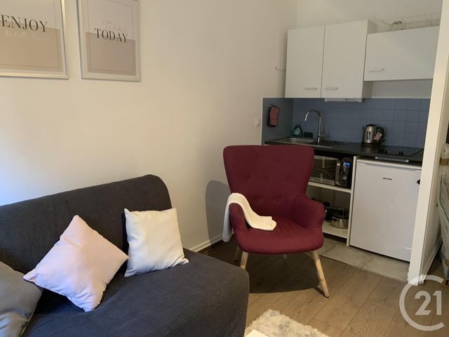 Appartement F1 &agrave; louer - 1 pi&egrave;ce - 17,60 m2 - Courbevoie - 92 - ILE-DE-FRANCE