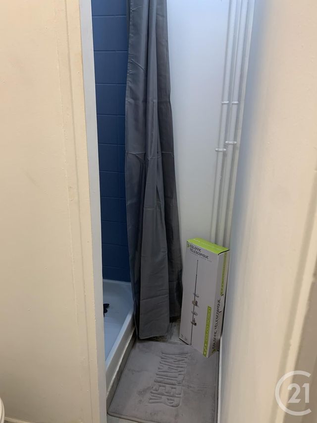 Appartement F1 &agrave; louer - 1 pi&egrave;ce - 17,60 m2 - Courbevoie - 92 - ILE-DE-FRANCE