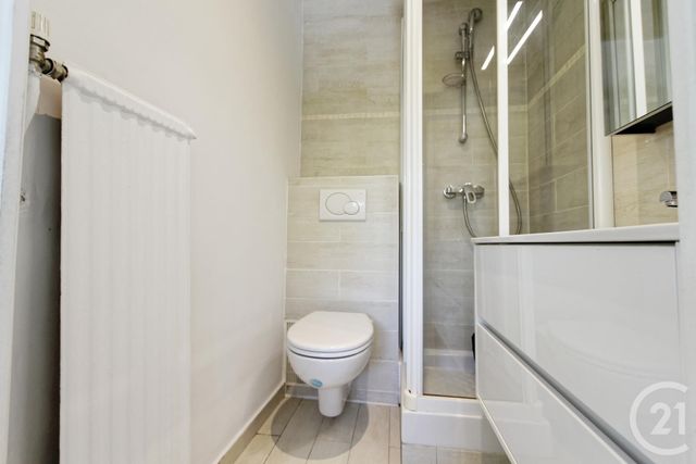 Appartement F1 à louer - 1 pièce - 15,30 m2 - Neuilly Sur Seine - 92 - ILE-DE-FRANCE