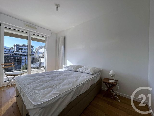 Appartement F2 à louer - 2 pièces - 39,49 m2 - Courbevoie - 92 - ILE-DE-FRANCE